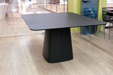 Стол CONNUBIA/Calligaris - модель HEY GIO! 140(+40) x 120  ceramic Stone Grey